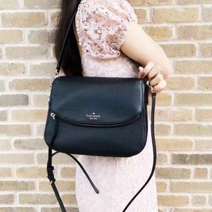 Kate Spade β οΈ flap shoulder bag